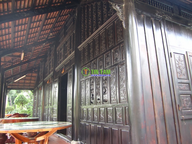ngôi nhà biệt thự cổ sữ dụng màn rèm sáo gỗ đẹp nhất
