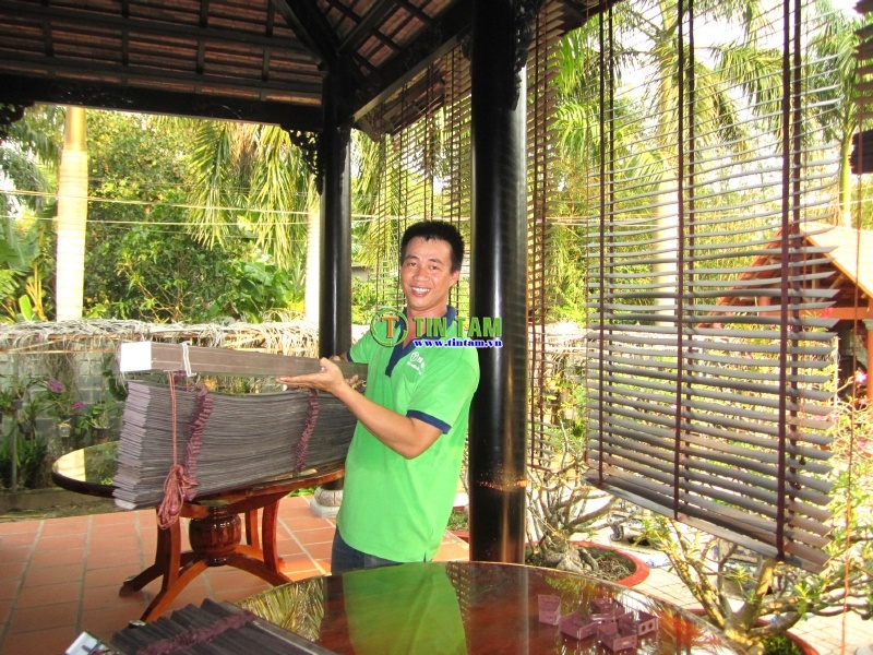 Rèm sáo gỗ che nắng ngoài trời cho biệt thự