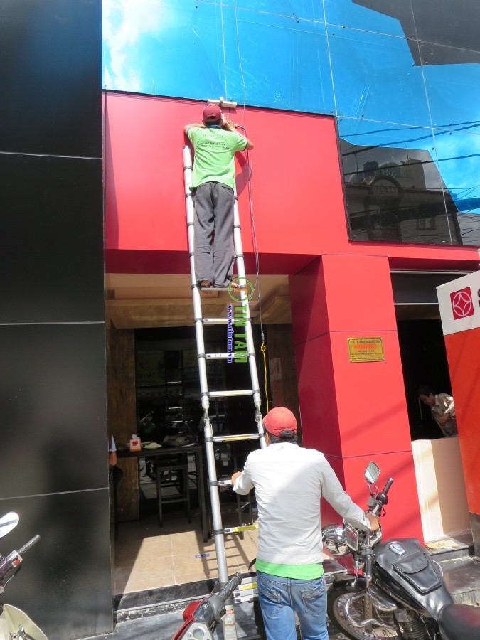 Màn motor tự động, rèm chống nắng tự động