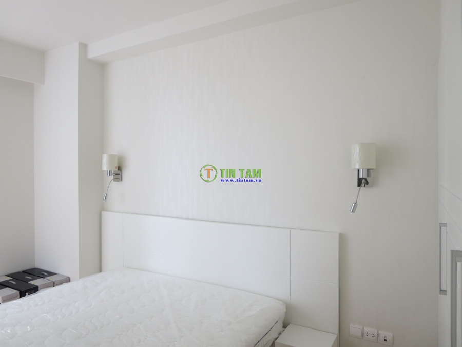 Mẫu giấy dán tường đẹp cho căn hộ xinh xắn